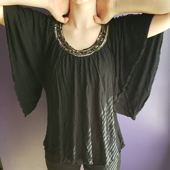 Top - Picture 2 of 2